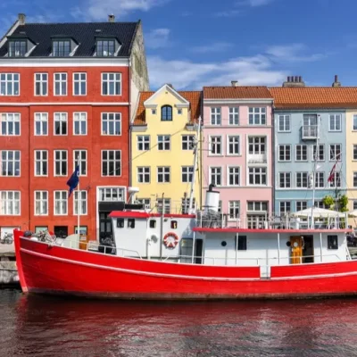 web_dk_kopenhavn_nyhavn_800x534_shutterstock-id704823937